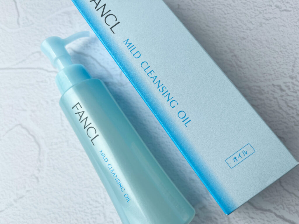 ファンケル「マイルドクレンジング オイル」のアップの写真