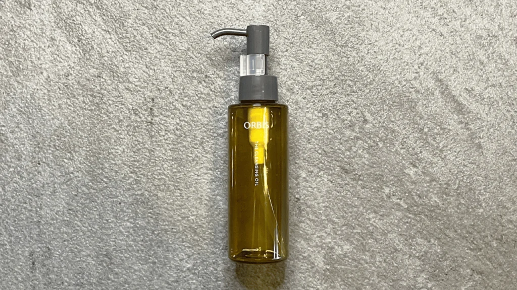 オルビス ザ クレンジング オイルのボトル